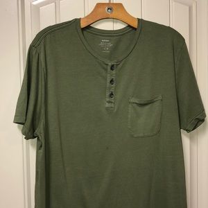Men’s Old Navy Henley
